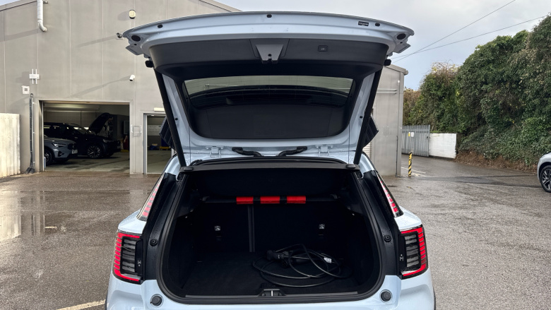 Volvo EX30 200kW SM Extended Range Ultra 69kWh 5dr Auto Electric Estate